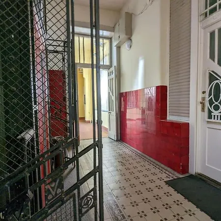 Stylish & Cozy Central Studio - Purple Room Budapest Exterior photo